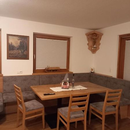 Grosszuegiges Apartment Georg Mayrhofen Barrierefrei Hollenzen Exterior photo